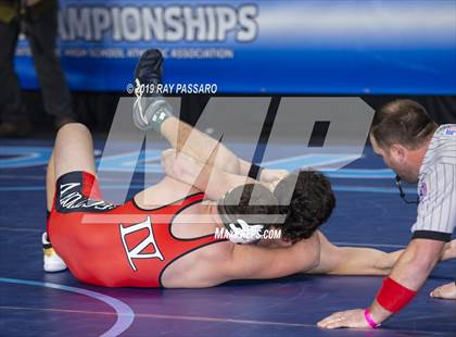 Thumbnail 1 in NYSPHSAA Wrestling Championships (Round 1) photogallery.