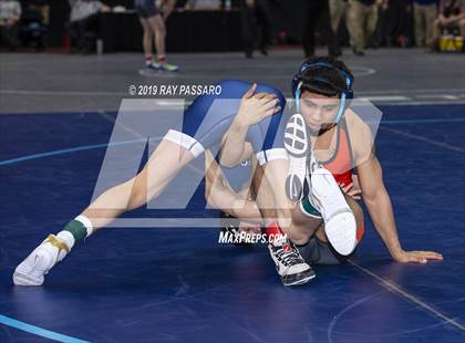 Thumbnail 1 in NYSPHSAA Wrestling Championships (Round 1) photogallery.