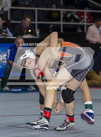 Thumbnail 2 in NYSPHSAA Wrestling Championships (Round 1) photogallery.