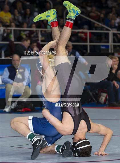 Thumbnail 2 in NYSPHSAA Wrestling Championships (Round 1) photogallery.
