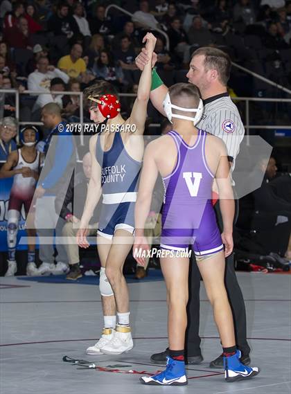Thumbnail 3 in NYSPHSAA Wrestling Championships (Round 1) photogallery.