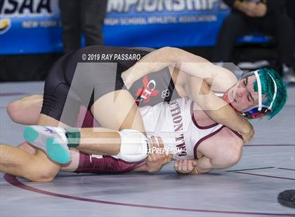 Thumbnail 2 in NYSPHSAA Wrestling Championships (Round 1) photogallery.
