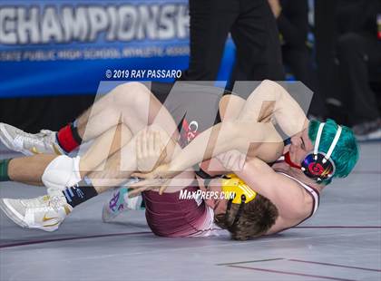 Thumbnail 1 in NYSPHSAA Wrestling Championships (Round 1) photogallery.
