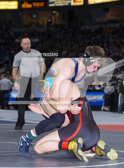 Thumbnail 3 in NYSPHSAA Wrestling Championships (Round 1) photogallery.