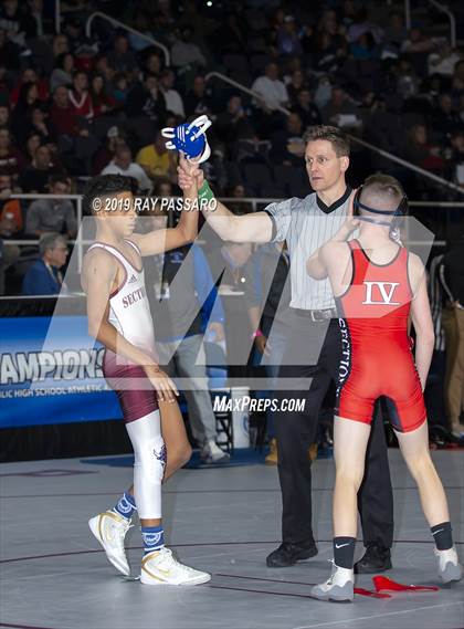 Thumbnail 2 in NYSPHSAA Wrestling Championships (Round 1) photogallery.