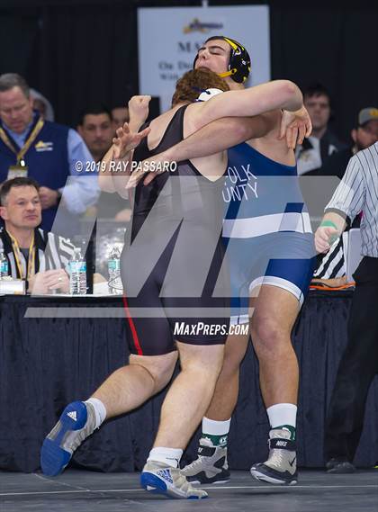 Thumbnail 3 in NYSPHSAA Wrestling Championships (Round 1) photogallery.