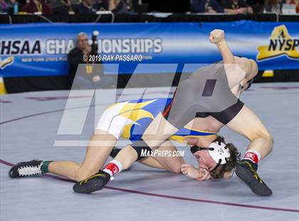 Thumbnail 3 in NYSPHSAA Wrestling Championships (Round 1) photogallery.