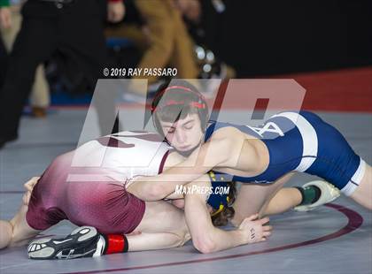 Thumbnail 3 in NYSPHSAA Wrestling Championships (Round 1) photogallery.