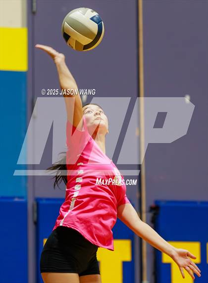 Thumbnail 1 in JV: Woodinville @ Hazen photogallery.