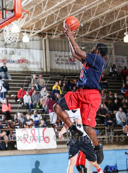 Thumbnail 1 in Kimball [Justin F.] vs. Prime Prep (Elite 14 Tournament) photogallery.