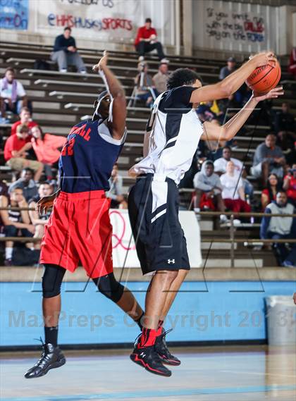 Thumbnail 1 in Kimball [Justin F.] vs. Prime Prep (Elite 14 Tournament) photogallery.