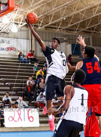 Thumbnail 1 in Kimball [Justin F.] vs. Prime Prep (Elite 14 Tournament) photogallery.
