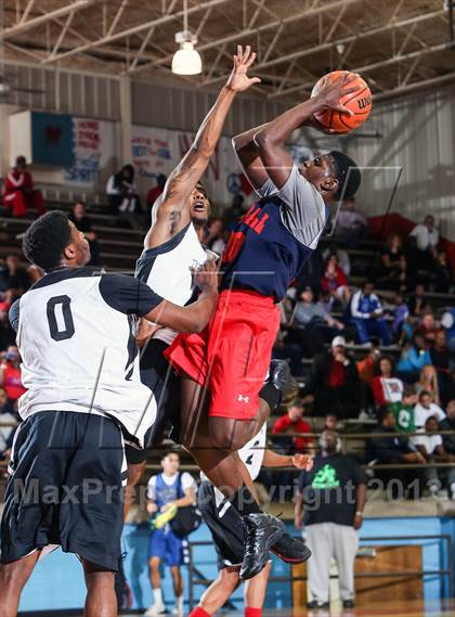 Thumbnail 1 in Kimball [Justin F.] vs. Prime Prep (Elite 14 Tournament) photogallery.