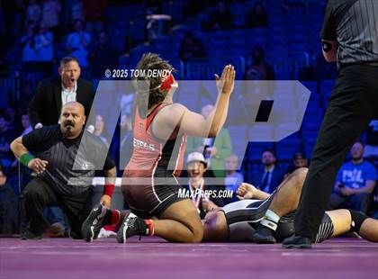 Thumbnail 3 in UIL Wrestling 5A Finals (144 lb - 285 lb) photogallery.
