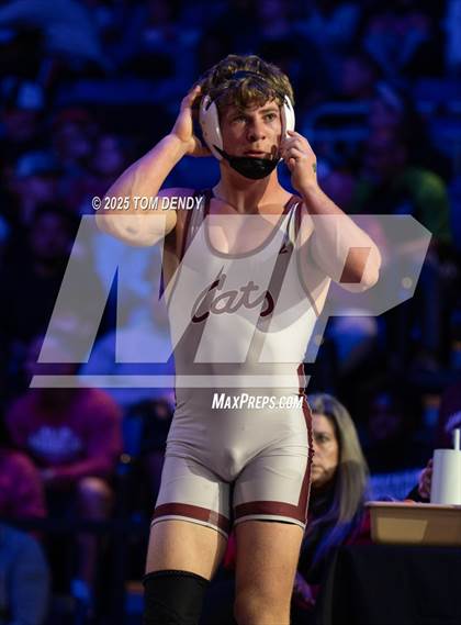 Thumbnail 2 in UIL Wrestling 5A Finals (144 lb - 285 lb) photogallery.