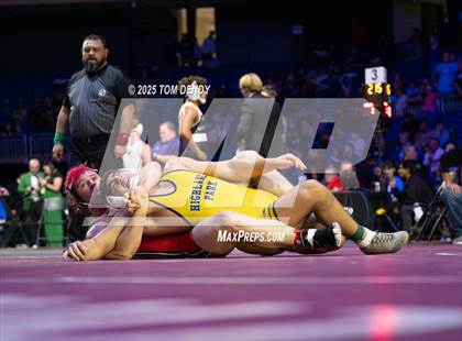 Thumbnail 3 in UIL Wrestling 5A Finals (144 lb - 285 lb) photogallery.