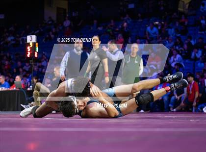 Thumbnail 2 in UIL Wrestling 5A Finals (144 lb - 285 lb) photogallery.