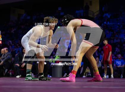 Thumbnail 3 in UIL Wrestling 5A Finals (144 lb - 285 lb) photogallery.