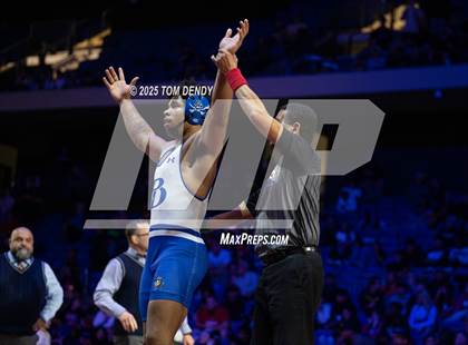 Thumbnail 3 in UIL Wrestling 5A Finals (144 lb - 285 lb) photogallery.