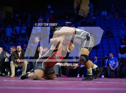Thumbnail 2 in UIL Wrestling 5A Finals (144 lb - 285 lb) photogallery.