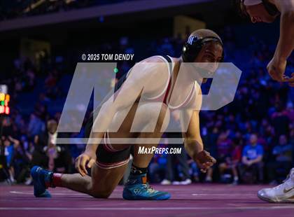 Thumbnail 2 in UIL Wrestling 5A Finals (144 lb - 285 lb) photogallery.
