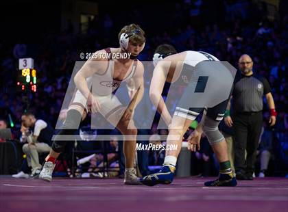 Thumbnail 2 in UIL Wrestling 5A Finals (144 lb - 285 lb) photogallery.