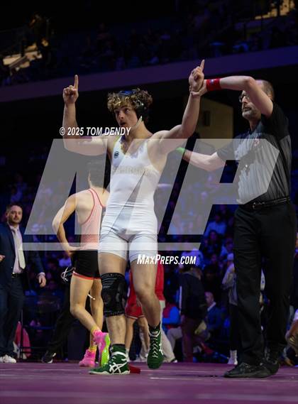 Thumbnail 1 in UIL Wrestling 5A Finals (144 lb - 285 lb) photogallery.