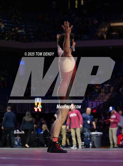Thumbnail 1 in UIL Wrestling 5A Finals (144 lb - 285 lb) photogallery.