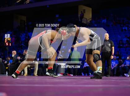 Thumbnail 2 in UIL Wrestling 5A Finals (144 lb - 285 lb) photogallery.