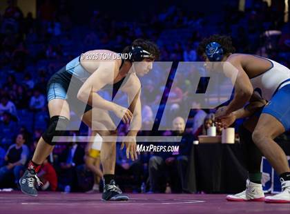 Thumbnail 3 in UIL Wrestling 5A Finals (144 lb - 285 lb) photogallery.