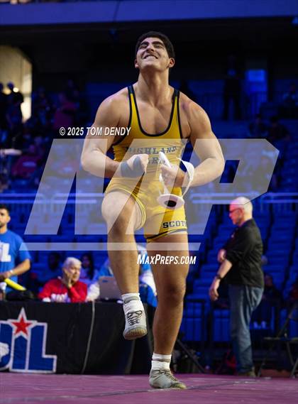 Thumbnail 3 in UIL Wrestling 5A Finals (144 lb - 285 lb) photogallery.