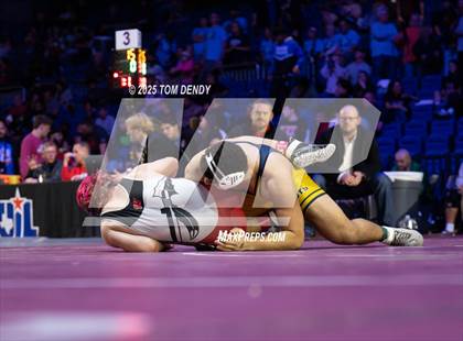 Thumbnail 2 in UIL Wrestling 5A Finals (144 lb - 285 lb) photogallery.