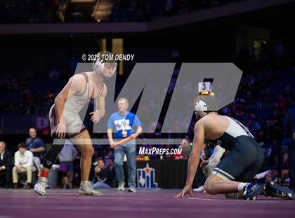 Thumbnail 1 in UIL Wrestling 5A Finals (144 lb - 285 lb) photogallery.