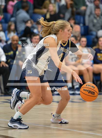 Thumbnail 1 in St. Pius X Catholic @ Marist photogallery.