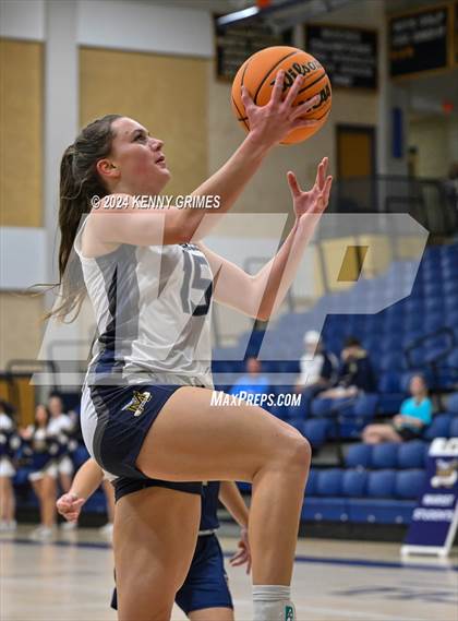 Thumbnail 1 in St. Pius X Catholic @ Marist photogallery.