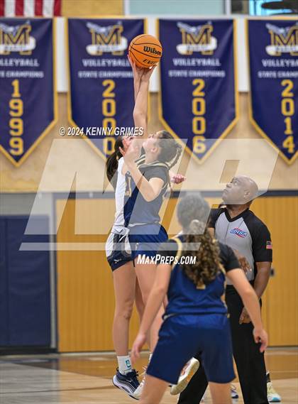 Thumbnail 3 in St. Pius X Catholic @ Marist photogallery.