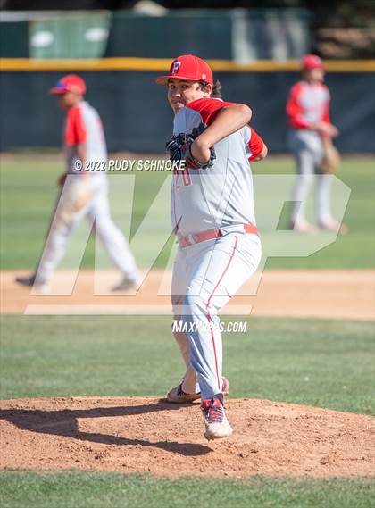 Thumbnail 3 in Morse vs. Fallbrook (Lions Tournament Finals) photogallery.