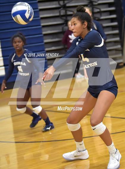 Thumbnail 1 in Liberty vs. Sierra Canyon (Durango Fall Classic) photogallery.