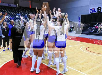 Thumbnail 2 in Byron Nelson vs. Dawson (UIL 6A D1 Volleyball Final Medal Ceremony) photogallery.