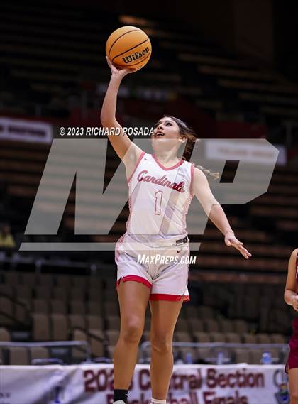 Thumbnail 1 in Lindsay vs. Torres (CIF CS Division VI Championship) photogallery.