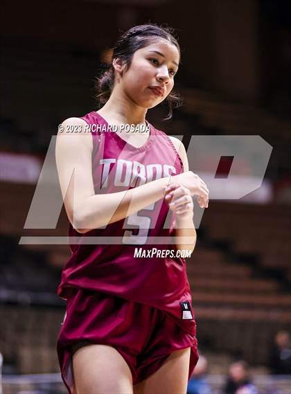 Thumbnail 1 in Lindsay vs. Torres (CIF CS Division VI Championship) photogallery.