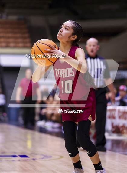 Thumbnail 2 in Lindsay vs. Torres (CIF CS Division VI Championship) photogallery.