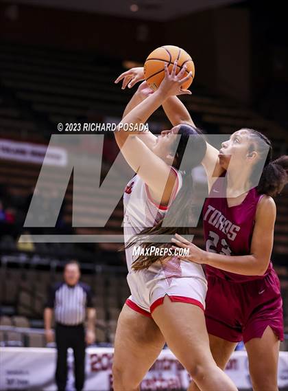 Thumbnail 2 in Lindsay vs. Torres (CIF CS Division VI Championship) photogallery.