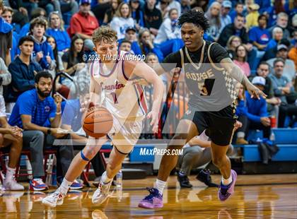 Thumbnail 3 in Rouse @ Leander photogallery.