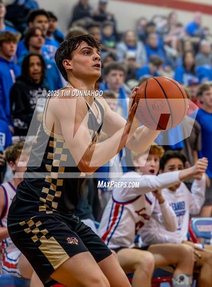 Thumbnail 2 in Rouse @ Leander photogallery.