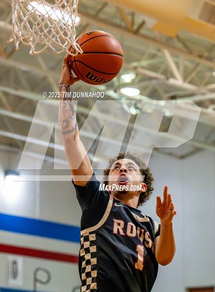 Thumbnail 2 in Rouse @ Leander photogallery.