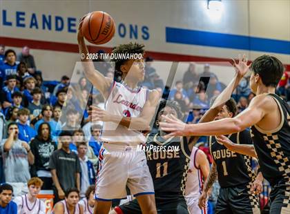 Thumbnail 3 in Rouse @ Leander photogallery.