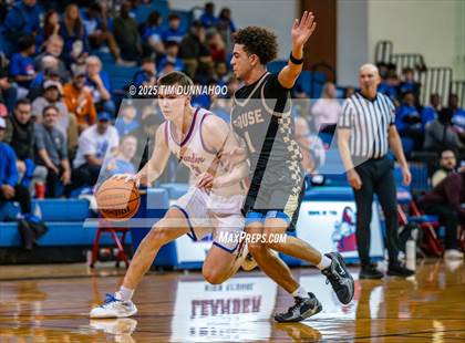 Thumbnail 1 in Rouse @ Leander photogallery.