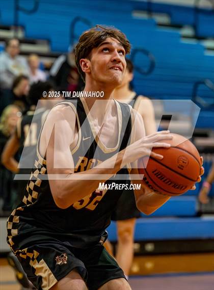 Thumbnail 1 in Rouse @ Leander photogallery.