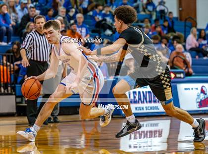 Thumbnail 1 in Rouse @ Leander photogallery.